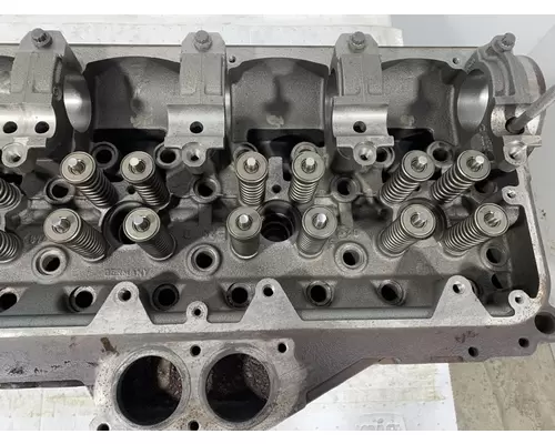 DETROIT DIESEL Series 60 DDEC V 14.0L Engine Cylinder Head