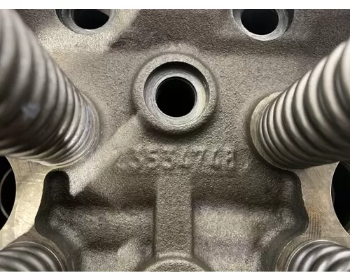 DETROIT DIESEL Series 60 DDEC VI 14.0L Cylinder Head