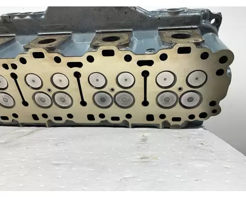 DETROIT DIESEL Series 60 DDEC VI 14.0L Cylinder Head