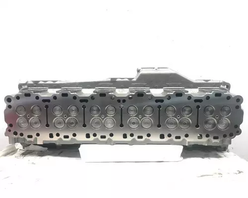 DETROIT DIESEL Series 60 DDEC VI 14.0L Cylinder Head