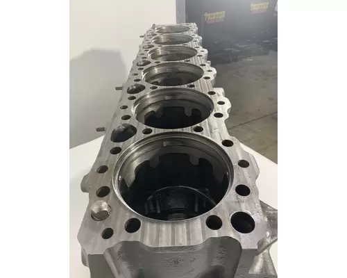 DETROIT DIESEL Series 60 DDEC VI 14.0L Engine Block