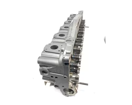 DETROIT DIESEL Series 60 DDEC VI 14.0L Engine Cylinder Head