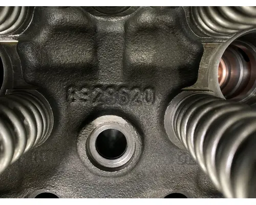 DETROIT DIESEL Series 60 Cylinder Head
