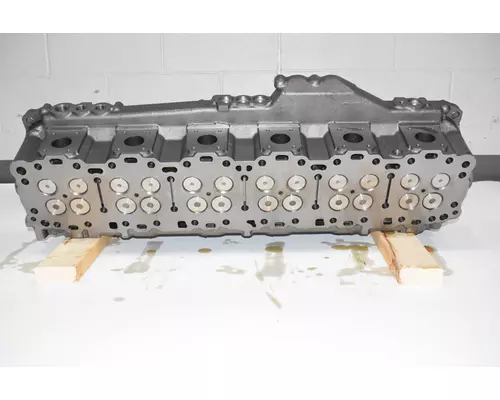 DETROIT DIESEL Series 60 Cylinder Head
