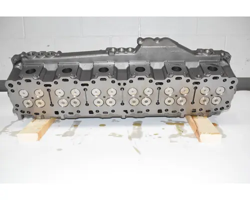 DETROIT DIESEL Series 60 Cylinder Head