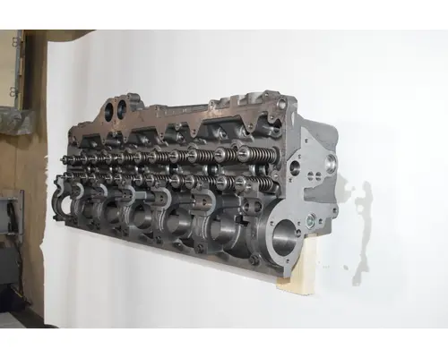DETROIT DIESEL Series 60 Cylinder Head