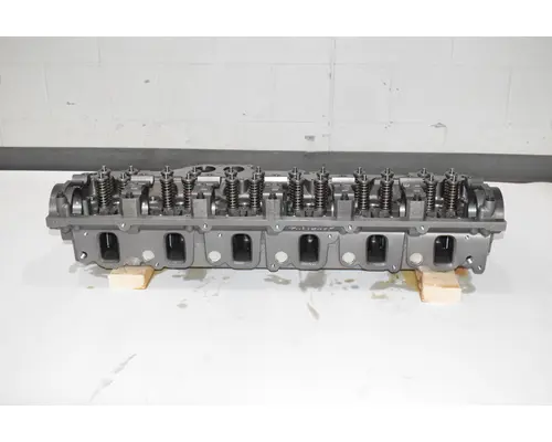 DETROIT DIESEL Series 60 Cylinder Head