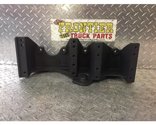 DETROIT DIESEL Series 60 Engine Bracket