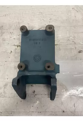 DETROIT DIESEL Series 60 Engine Bracket