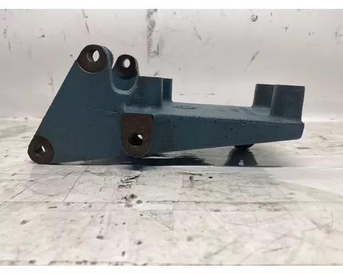 DETROIT DIESEL Series 60 Engine Bracket