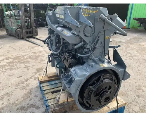 DETROIT 11.1 L Engine Assembly