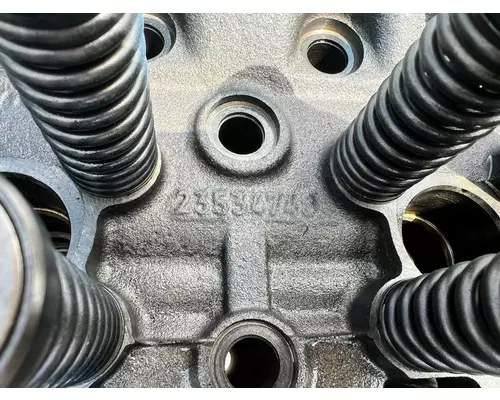 DETROIT 14.0L Cylinder Head