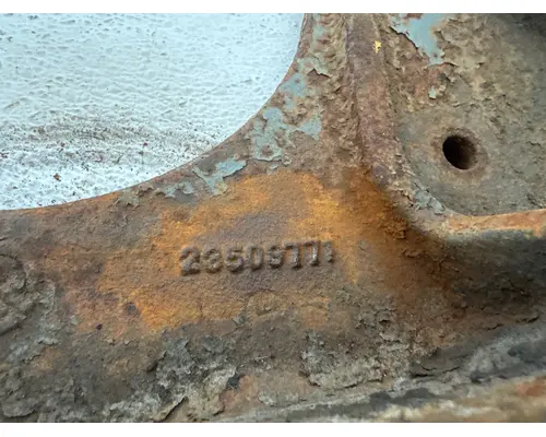 DETROIT 23509771 Engine Mounts