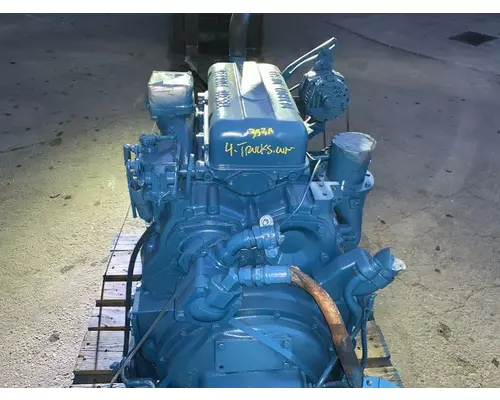 DETROIT 353 Engine Assembly
