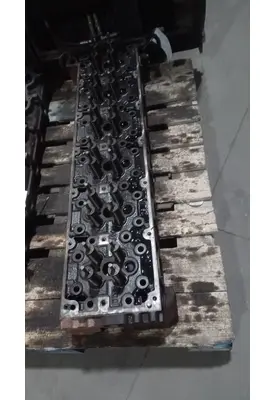 DETROIT 4300 Cylinder Head