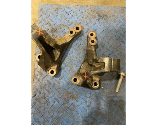 DETROIT 4900 FA Engine Mounts