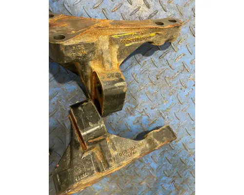 DETROIT 4900 FA Engine Mounts