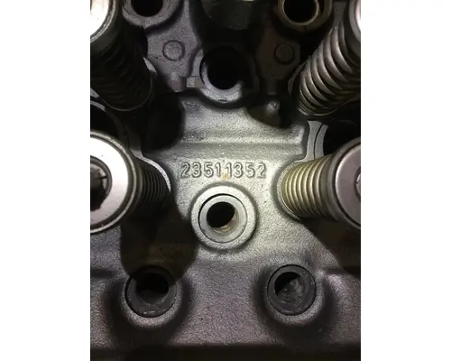 DETROIT 50 SERIES CYLINDER HEAD