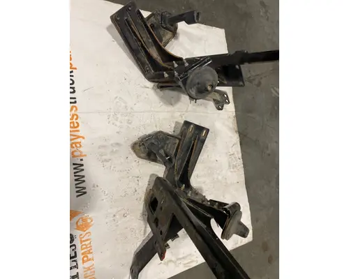 DETROIT 5700 Engine Mounts