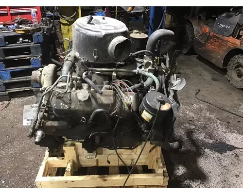 DETROIT 8.2T Engine Assembly