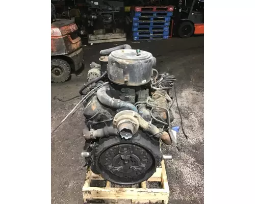 DETROIT 8.2T Engine Assembly