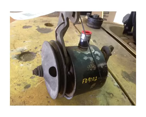 DETROIT 8.2 Power Steering Pump