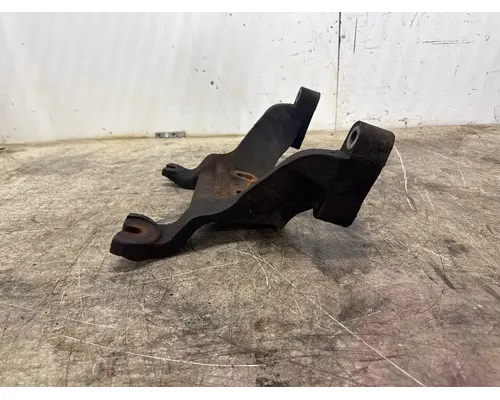 DETROIT A4722233204 Engine Mounts
