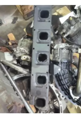 DETROIT CASCADIA 113 INTAKE MANIFOLD