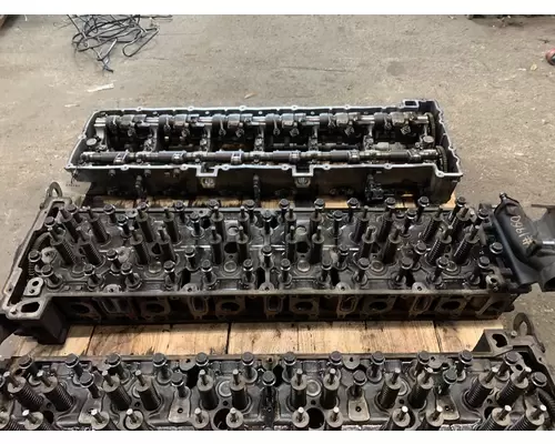 DETROIT CASCADIA 125BBC Cylinder Head