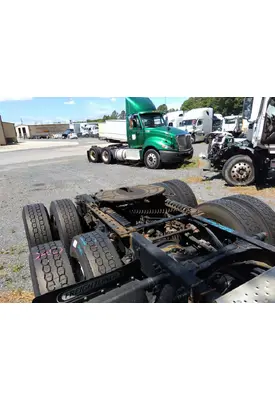 DETROIT CASCADIA 126 CUTOFF - SINGLE AXLE