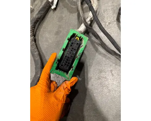 DETROIT CASCADIA Engine Wiring Harness