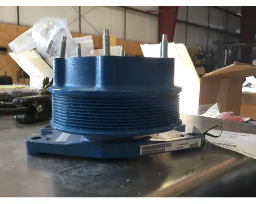 DETROIT CASCADIA Fan HubClutch