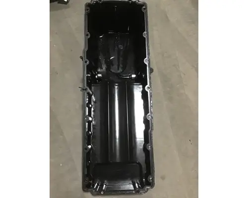 DETROIT CASCADIA Oil Pan