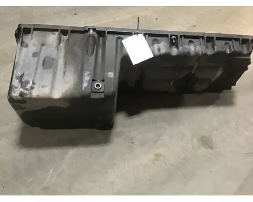 DETROIT CASCADIA Oil Pan