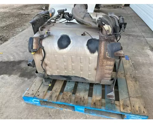 DETROIT Cascadia 126 DPF (Diesel Particulate Filter)