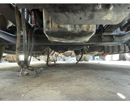 DETROIT DA-F-13.3-3 Axle Assembly, Front (Steer)
