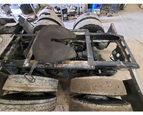 DETROIT DART400-4FR253 CUTOFF - SINGLE AXLE