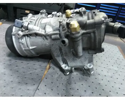 DETROIT DD13 (471901) FUEL FILTER HOUSING