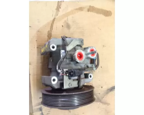 DETROIT DD13 / DD15 Air Conditioner Compressor