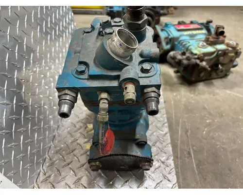 DETROIT DD13 Air Compressor