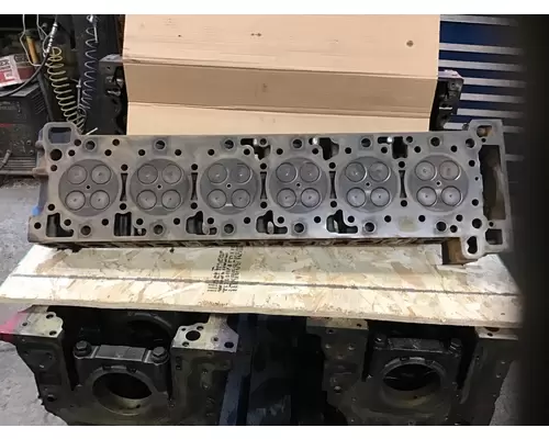 DETROIT DD13 CYLINDER HEAD