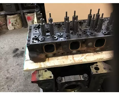 DETROIT DD13 CYLINDER HEAD