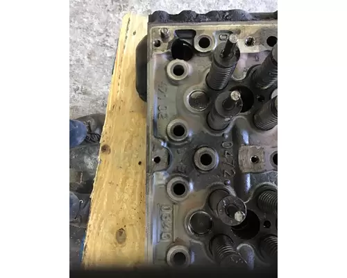 DETROIT DD13 CYLINDER HEAD