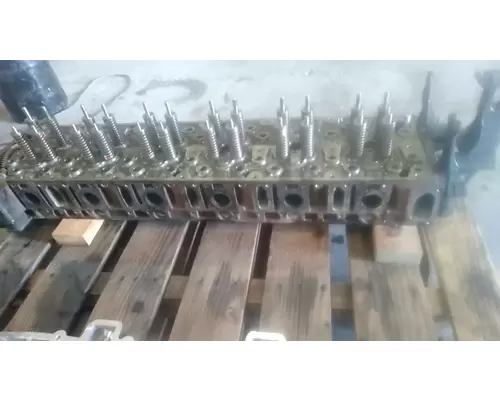DETROIT DD13 Cylinder Head