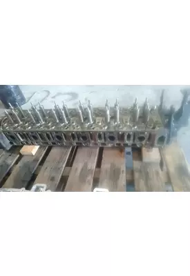 DETROIT DD13 Cylinder Head