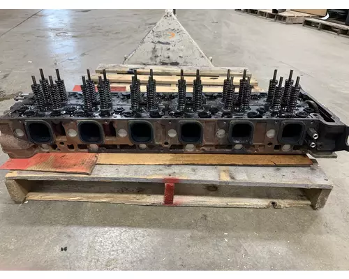 DETROIT DD13 Cylinder Head