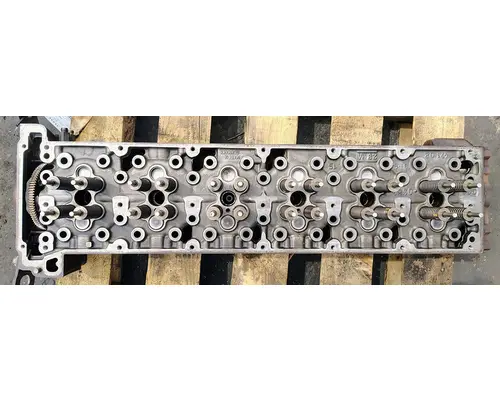 DETROIT DD13 Cylinder Head
