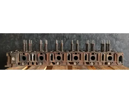 DETROIT DD13 Cylinder Head