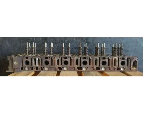 DETROIT DD13 Cylinder Head