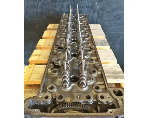 DETROIT DD13 Cylinder Head